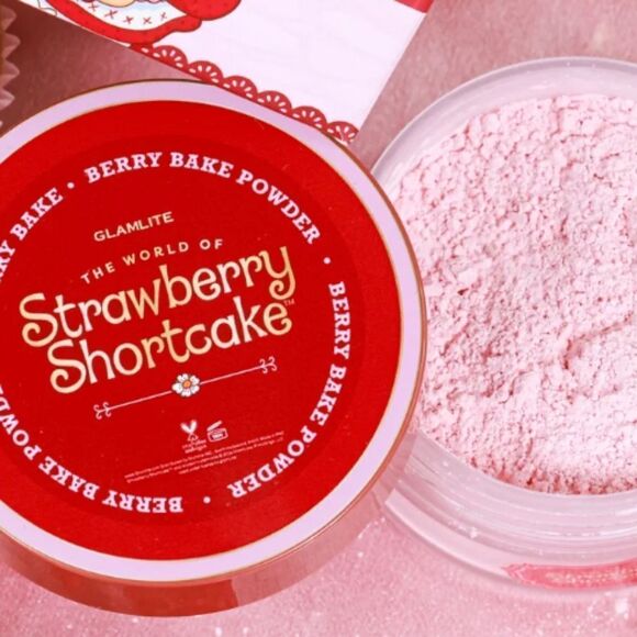 Glamlite X Strawberry Shortcake Bake And Set Powder - Picture 4 of 4
